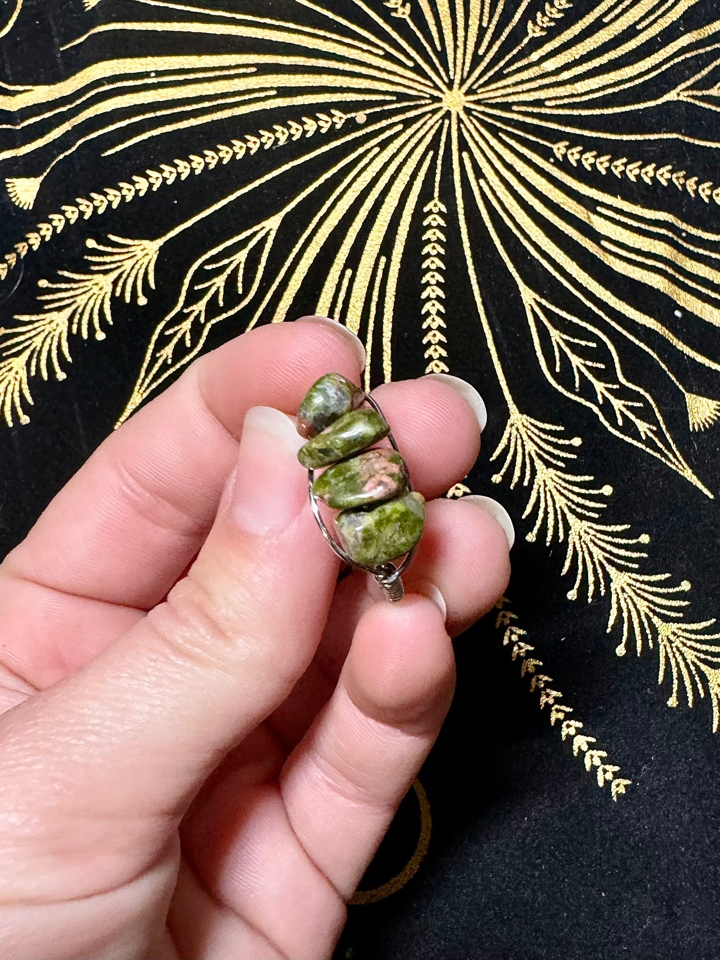 Unakite crystal chip ring