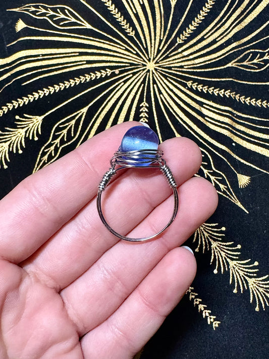 Blue bead ring