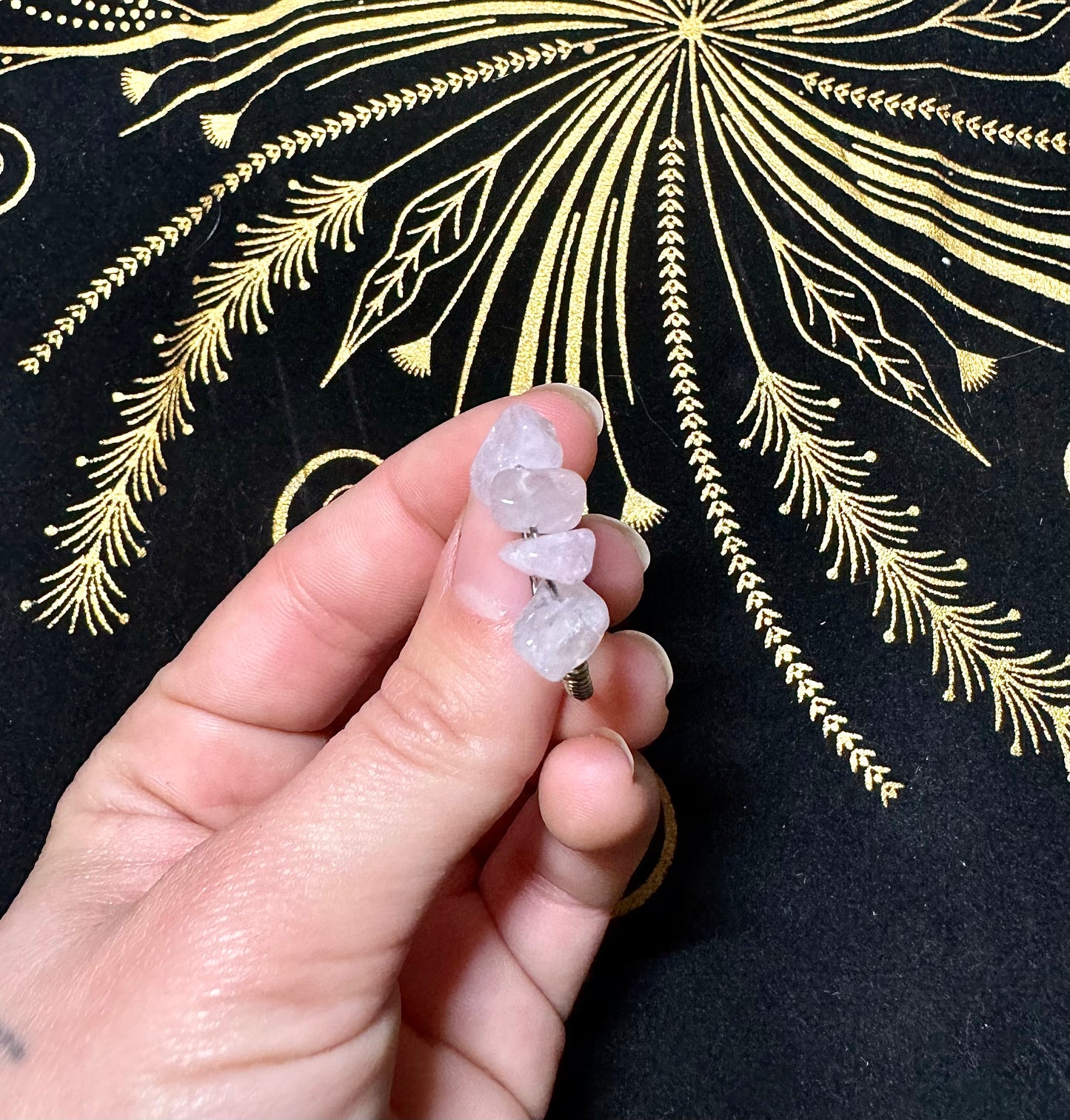 Rose quartz crystal chip ring