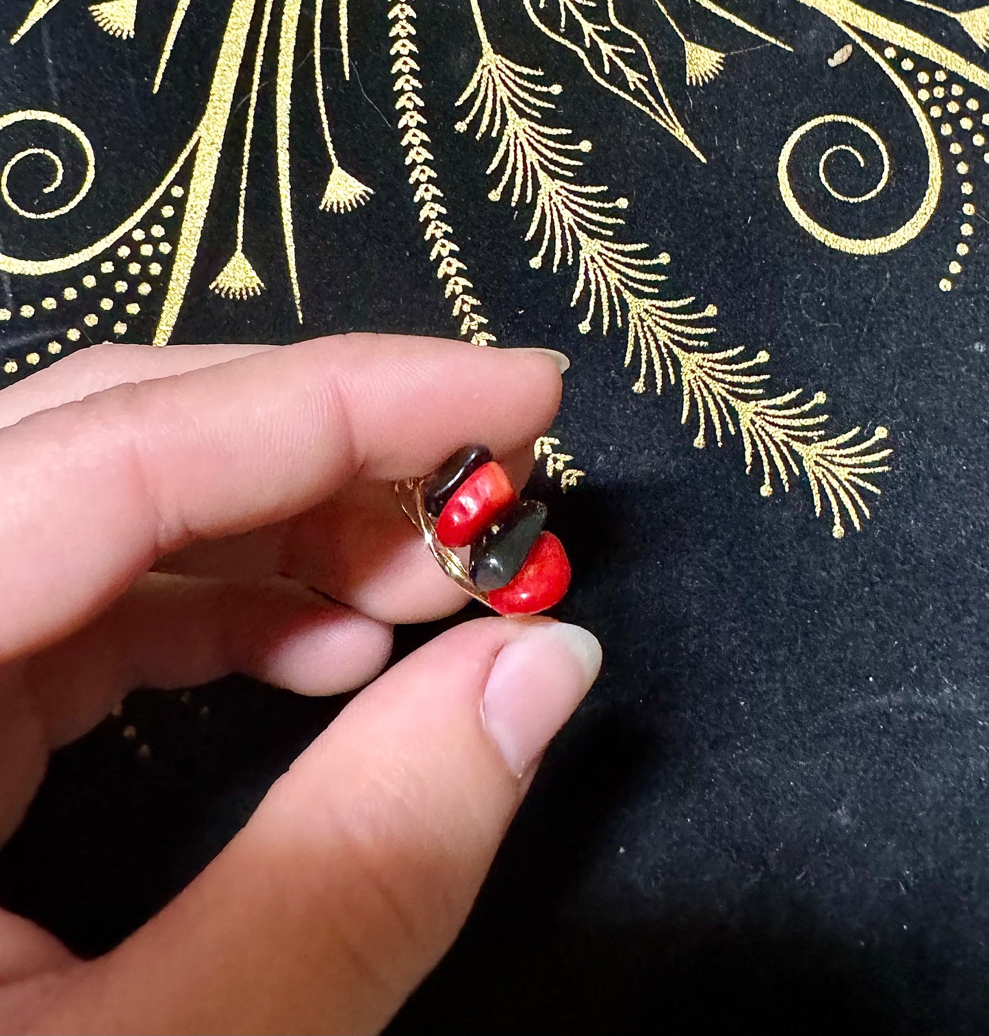 Red and black crystal chip ring